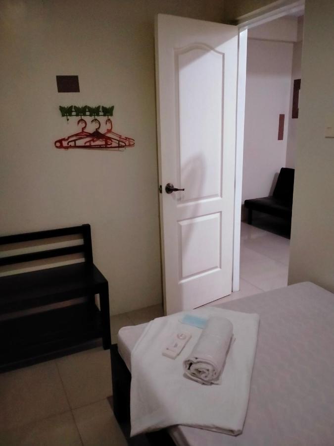 V.F. Riton Apartelle Laoag Kültér fotó