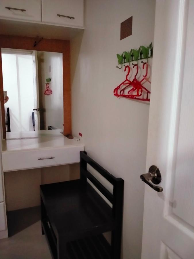 V.F. Riton Apartelle Laoag Kültér fotó