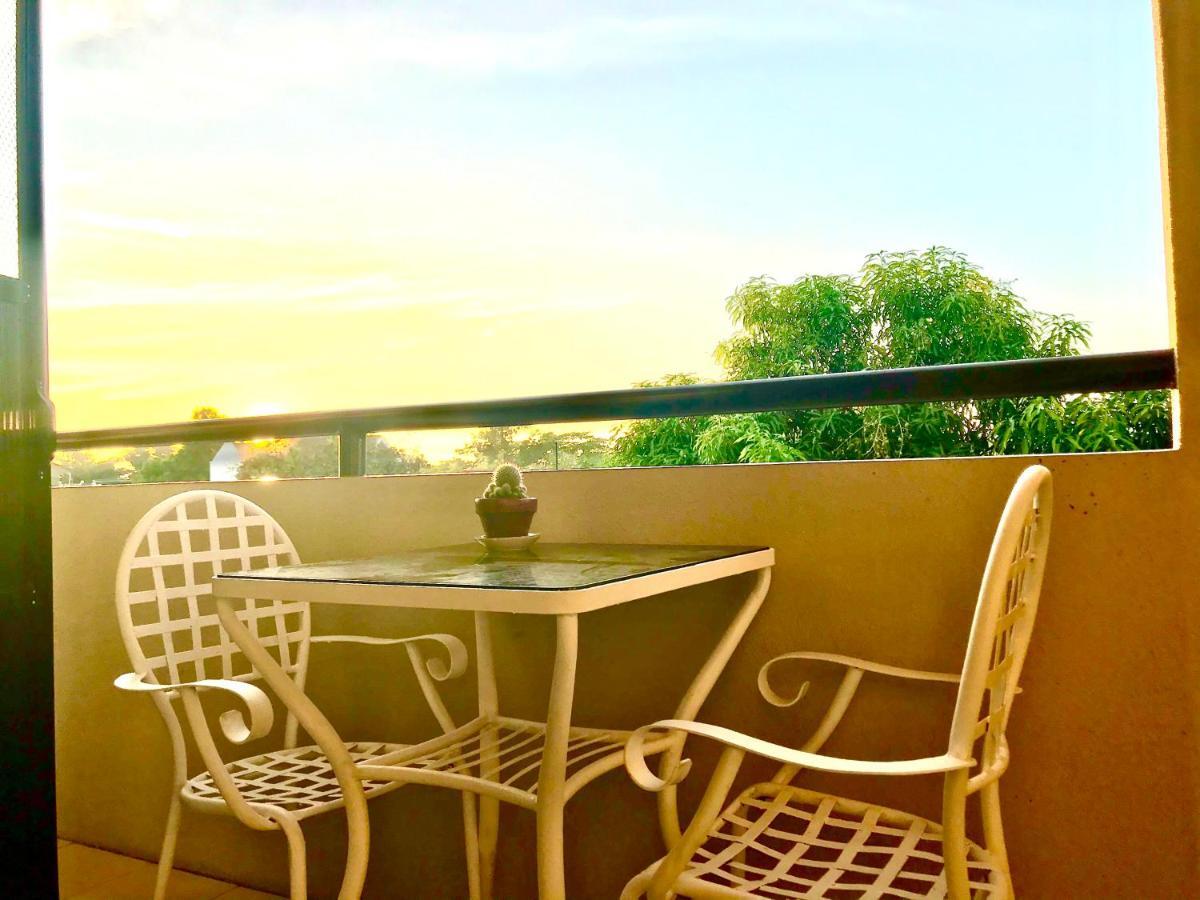 V.F. Riton Apartelle Laoag Kültér fotó